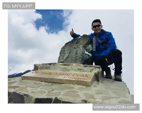 王伟亲授攀岩技巧与心得体会助你轻松征服高峰